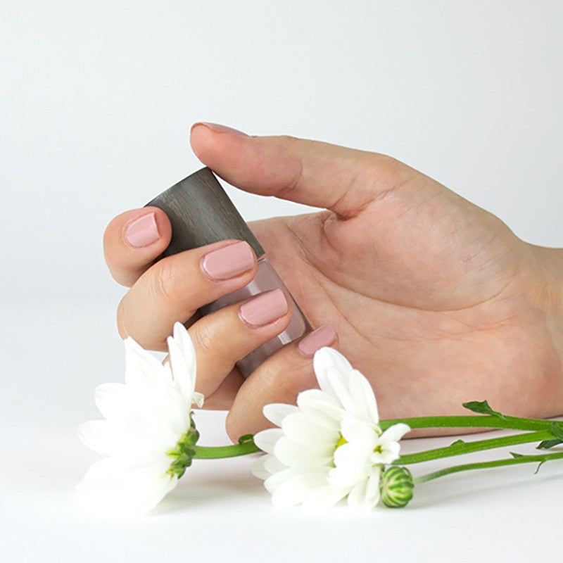 NAIL POLISH - 24 PLUME