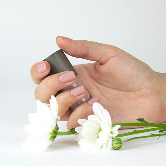 NAIL POLISH - 24 PLUME