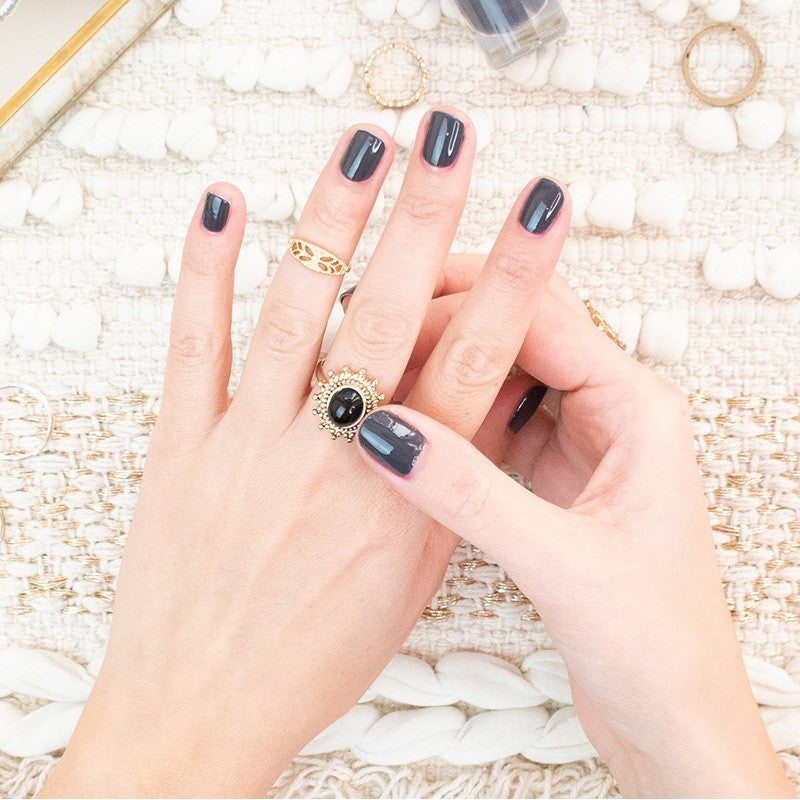 NAIL POLISH - 32 BOHO GREY